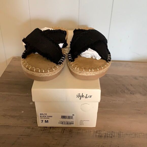 NWT Style & Co Kelt Black Sandals Size 7 - Picture 3 of 5
